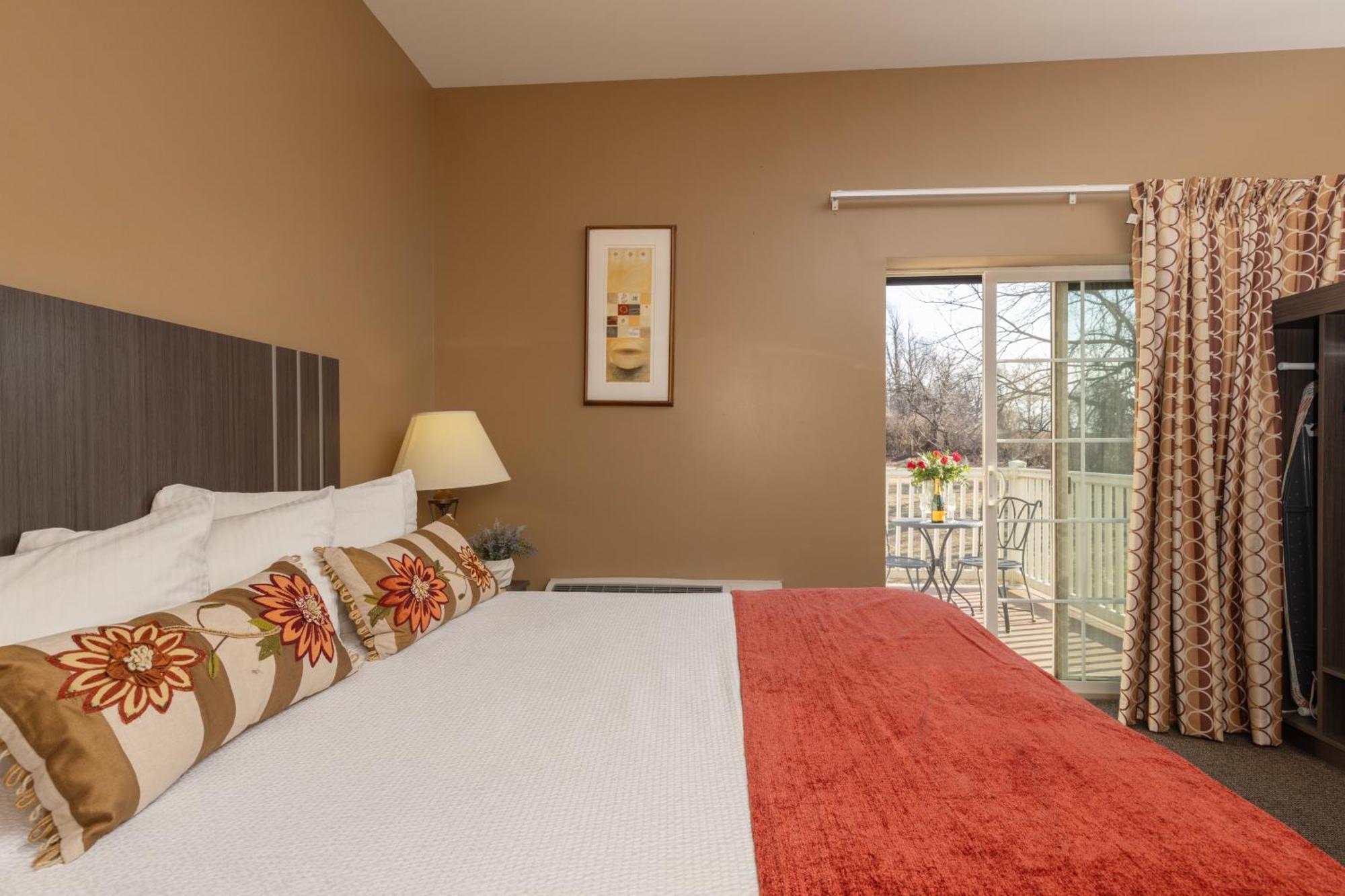 Brinton Hotel 2*